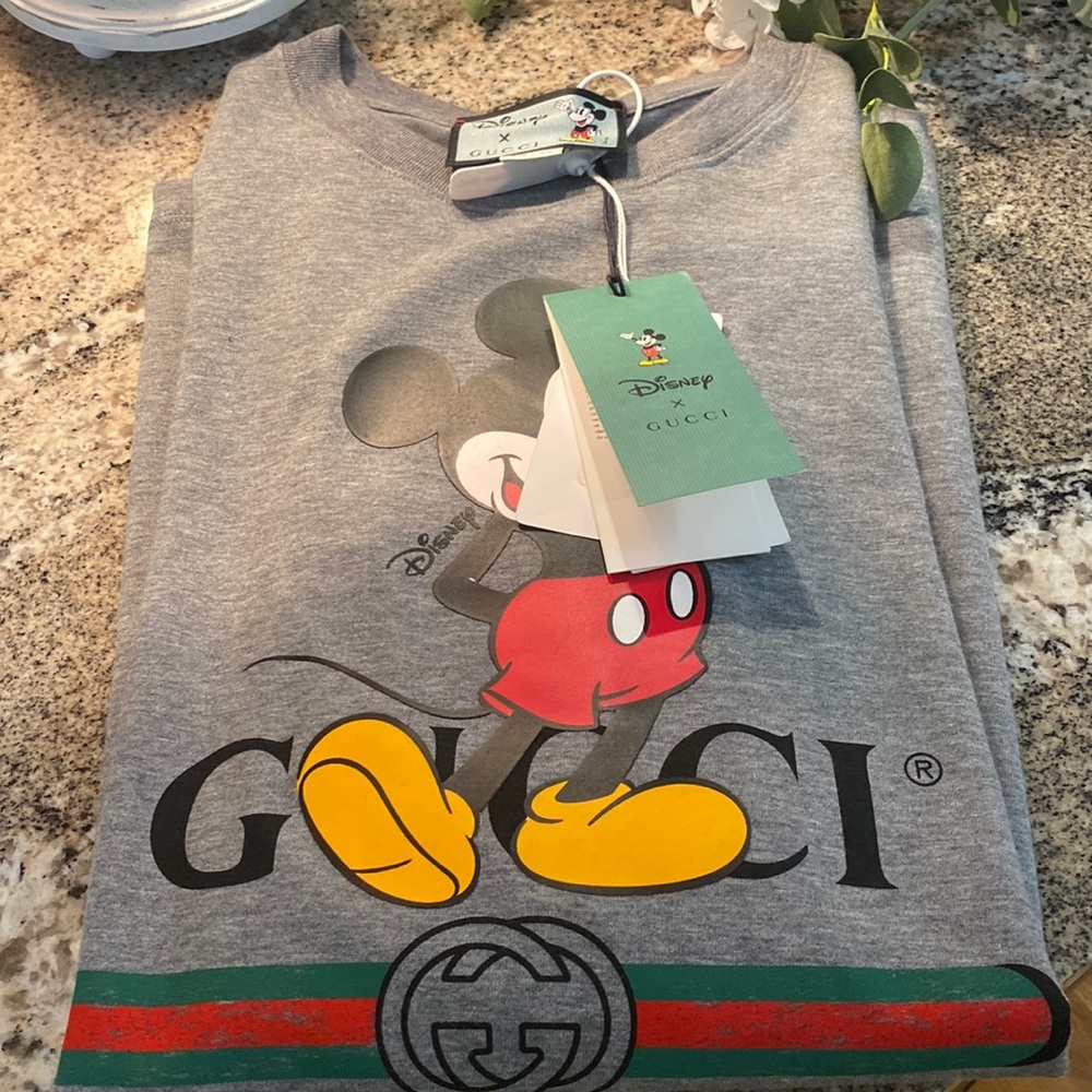 100% Authentic !!! Never worn , New with tags . Was too big for me .